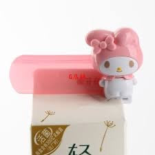 Hello Kitty Milk Clip