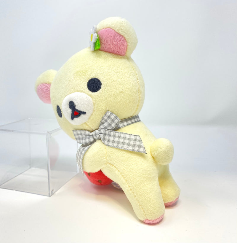 Korilakkuma small plush (with strawberry)