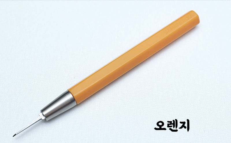 SAB Panel Liner Holder